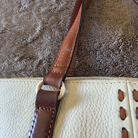 Fossil Pebbled Leather Tote Bag Cream Tan Zip Top Purse - Picture 7 of 16